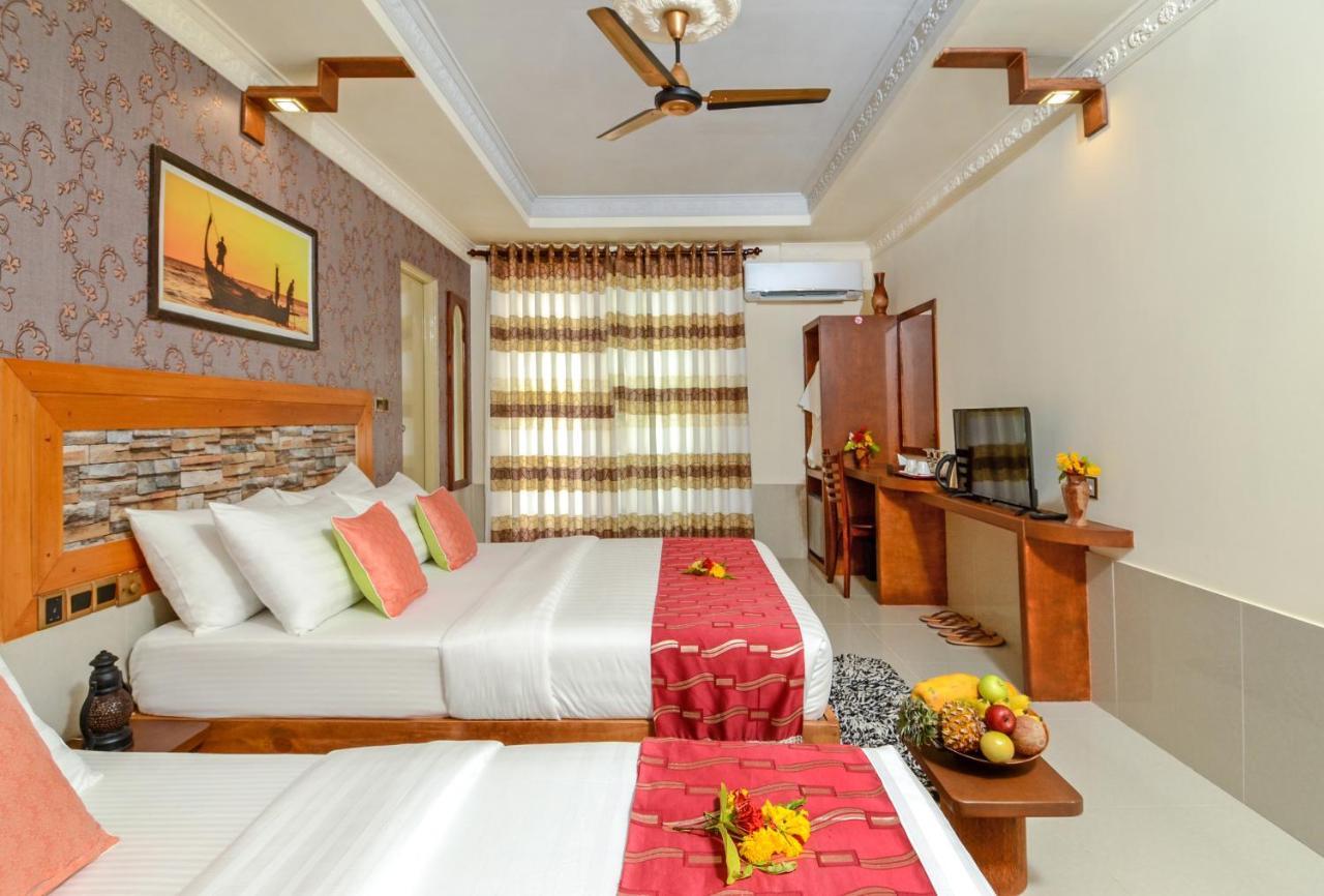 Maladiwa Beach & Spa Maafushi Exterior foto